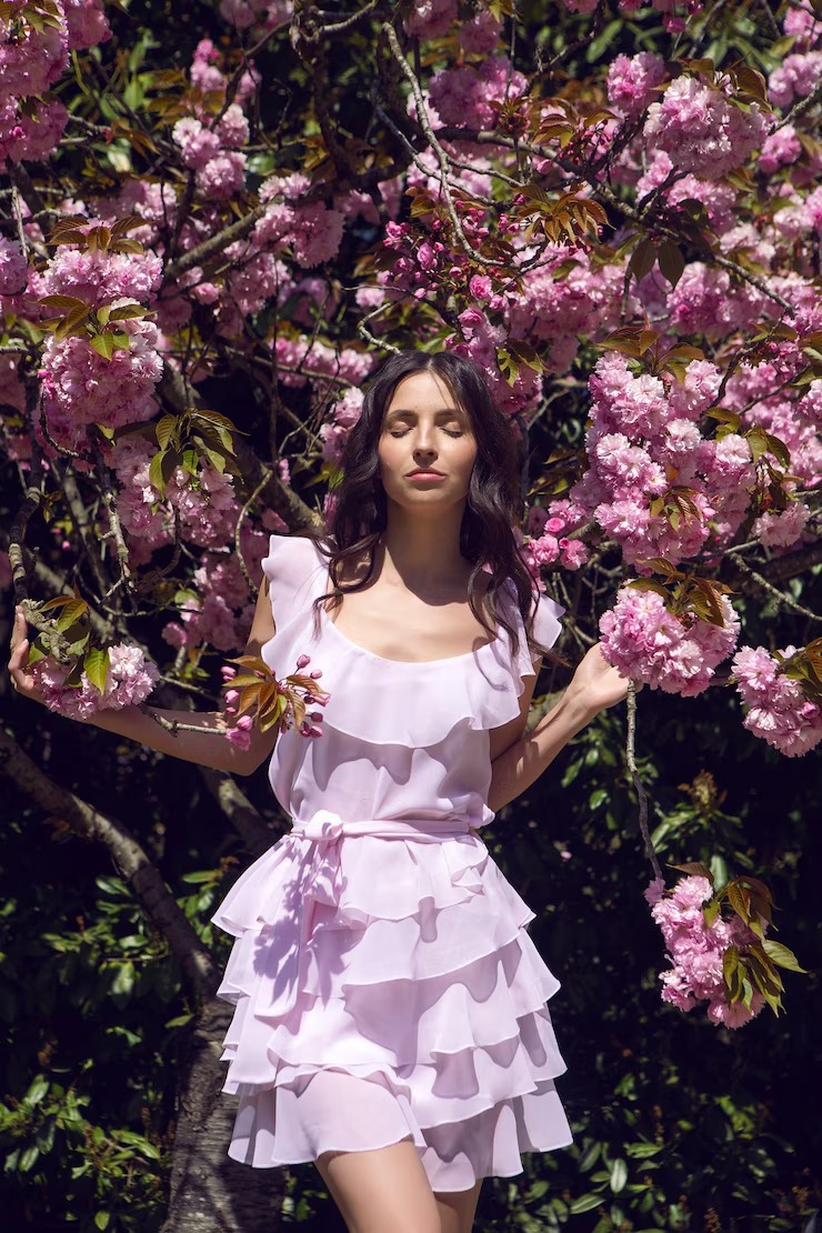 imgi_302_young-sexy-woman-standing-pink-dress-sakura-tree-with-flowers_328654-166